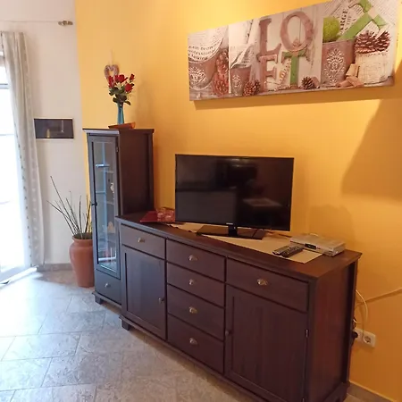 Apartment Casa Tamara Quiet Holiday Flat With Great Views Of The Mountains And The Sea *